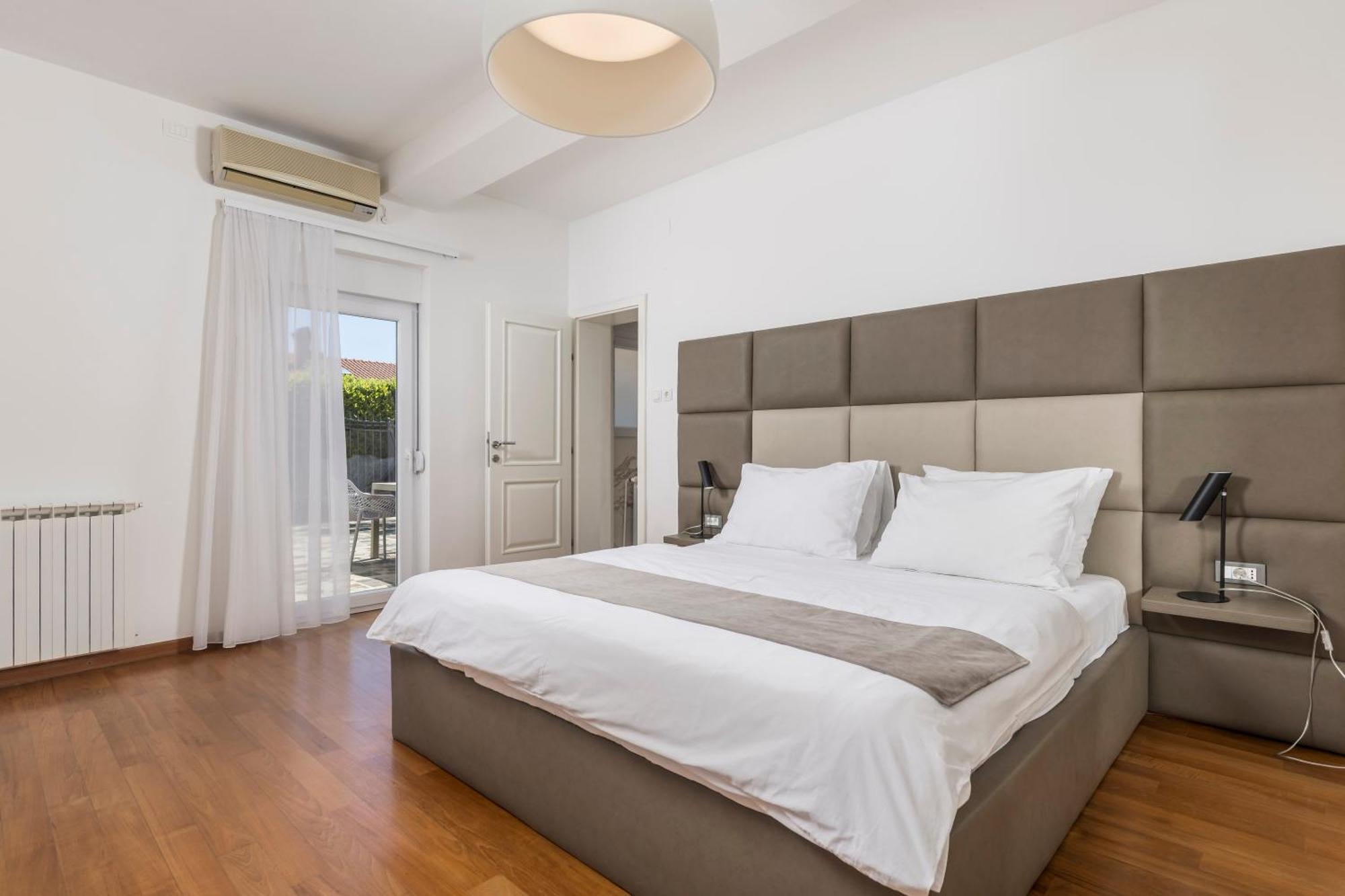 Villa Garden Apartment With Pool Opatija Buitenkant foto